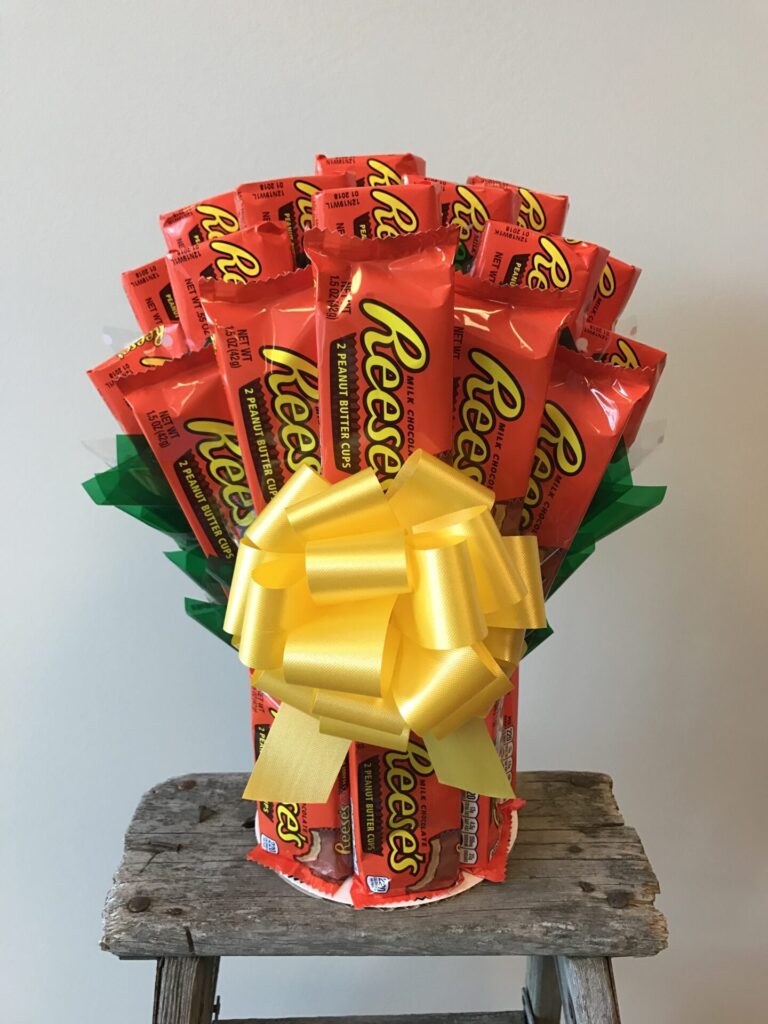 Reese's Bouquet ( Large size is shown)